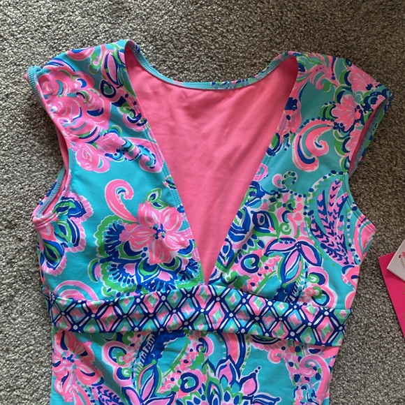 Lilly Pulitzer Imogen one piece - Picture 2 of 6